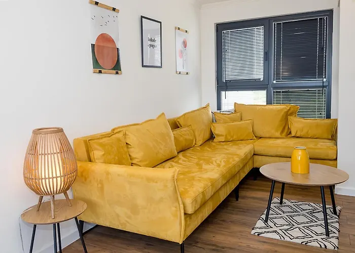 شقة Cozy & Bright 2-br Flat Next To Grand Mall By Flat Mаnаger فارنا