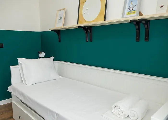 Cozy & Bright 2-br Flat Next To Grand Mall By Flat Mаnаger فارنا