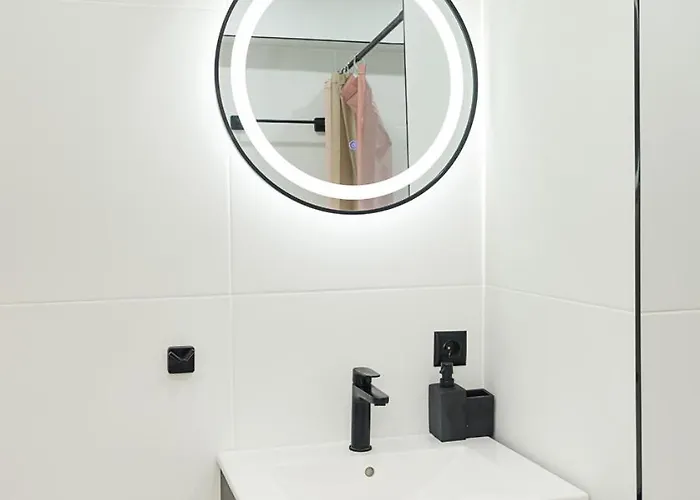 Cozy & Bright 2-br Flat Next To Grand Mall By Flat Mаnаger *